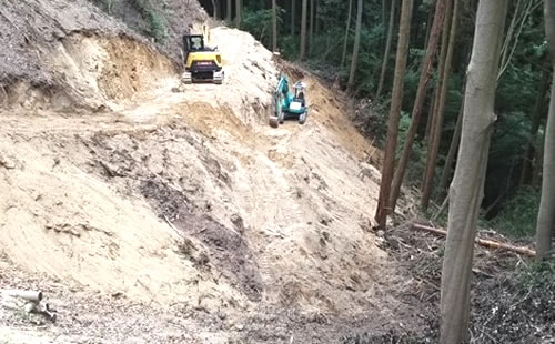 新設山道施工前